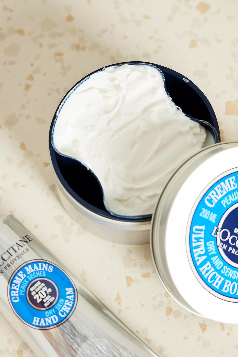 crema corporal ultra rica con manteca de karité de loccitane