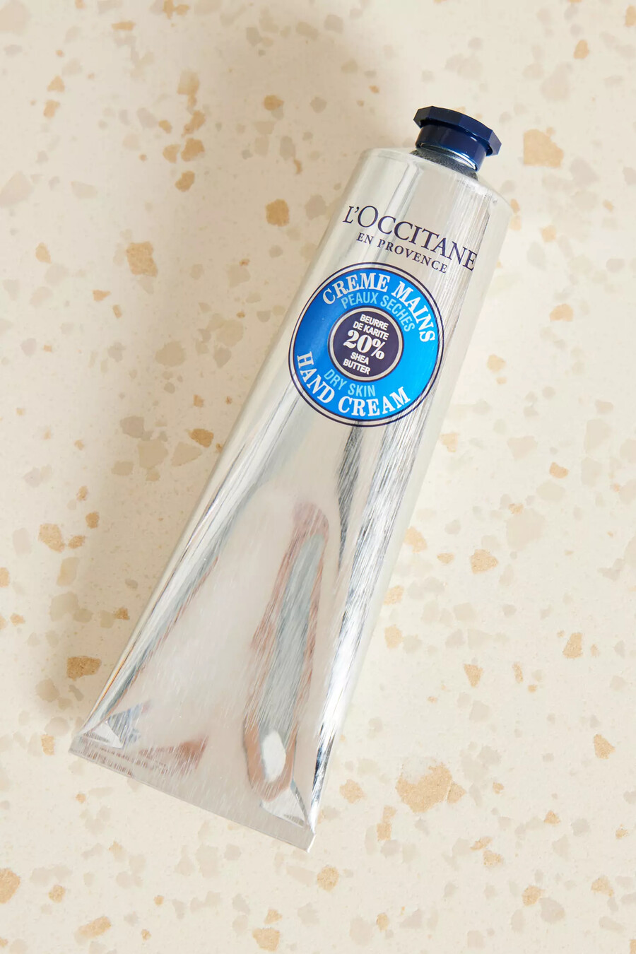 crema de manos con manteca de karité de loccitane