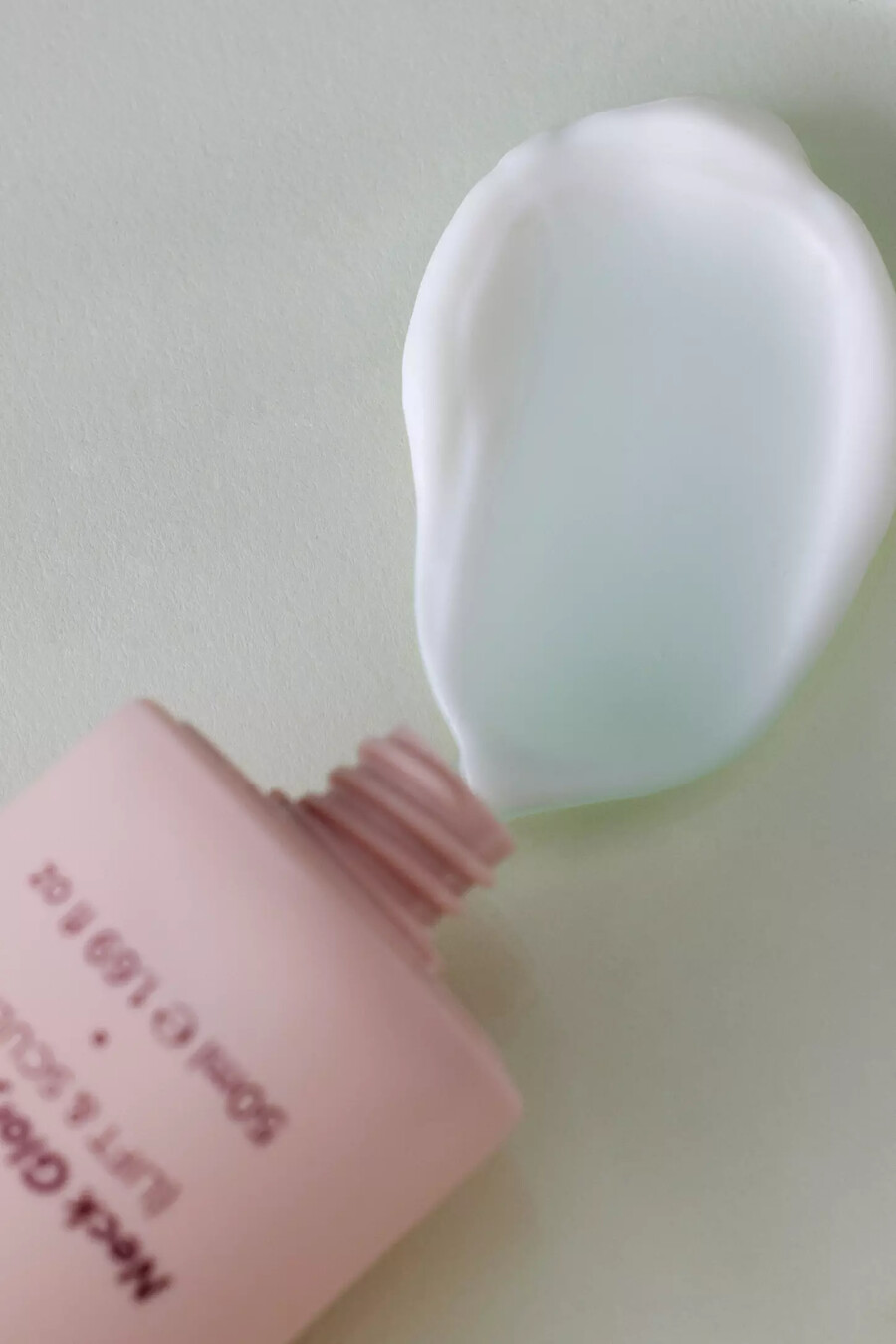 suero reafirmante y esculpido neck glory de naydaya