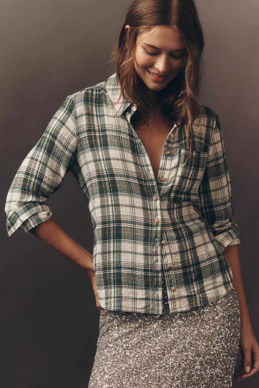 camisa abotonada con estampado de pilcro