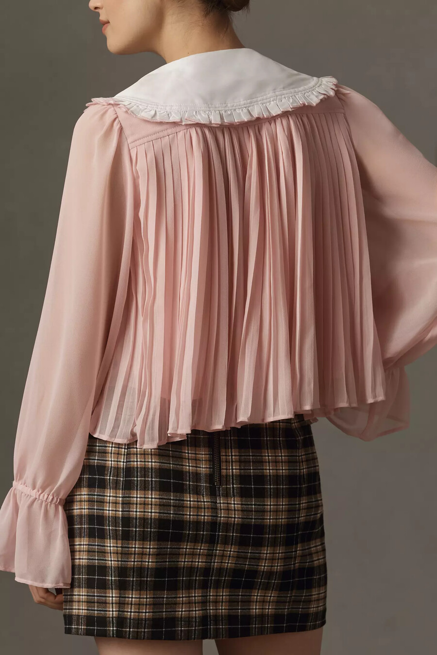 blusa con lazo y cuello extragrande maeve
