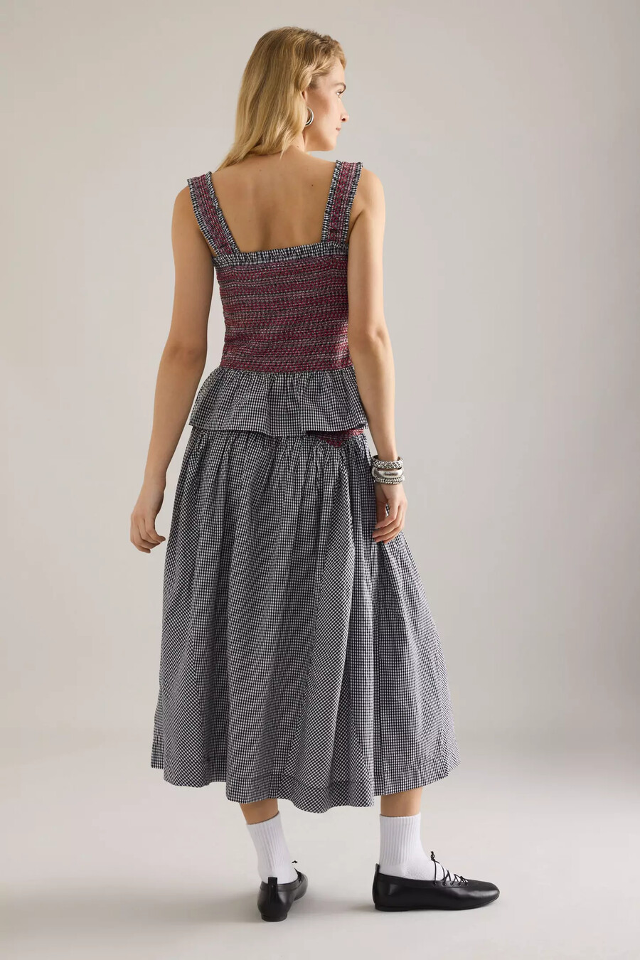 top camisola con escote cuadrado fruncido damson madder ami
