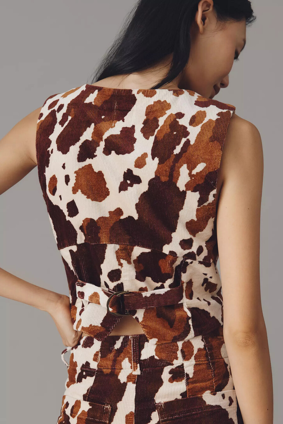 chaleco con botones delanteros y estampado de vaca de maeve