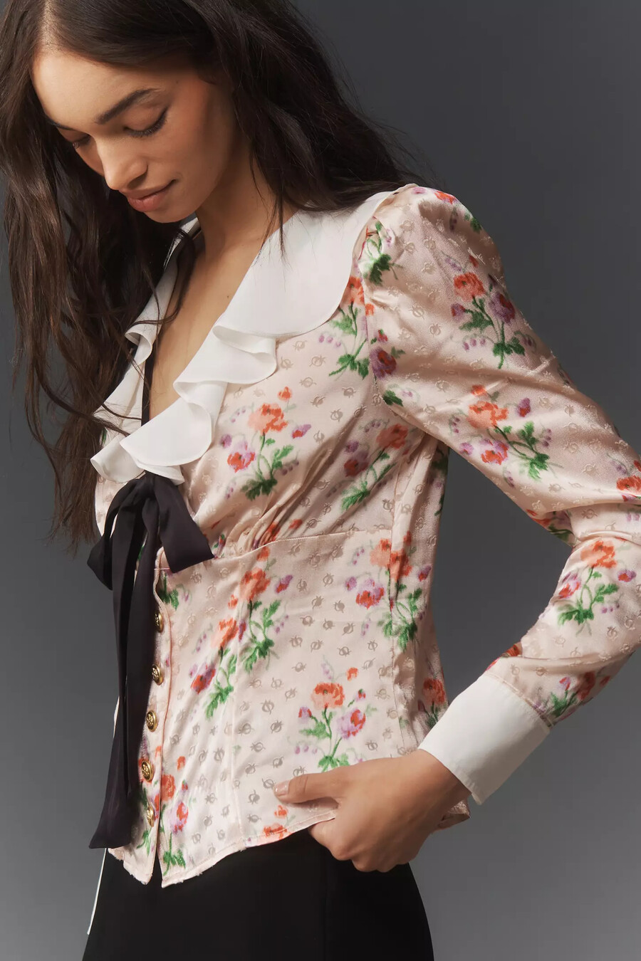 blusa maeve de manga larga con volantes en la parte delantera