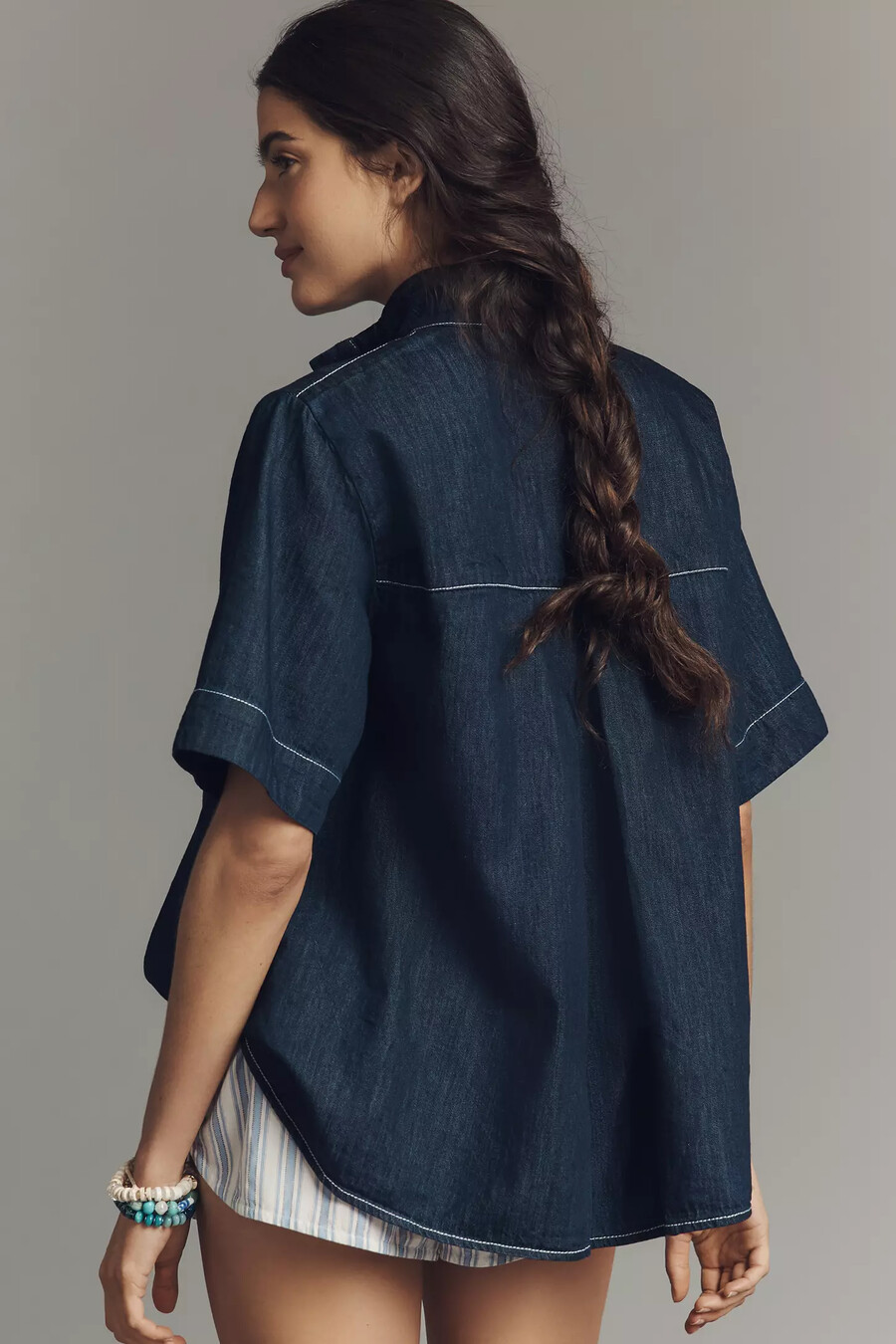 la blusa jeannie de manga corta y corte a de maeve