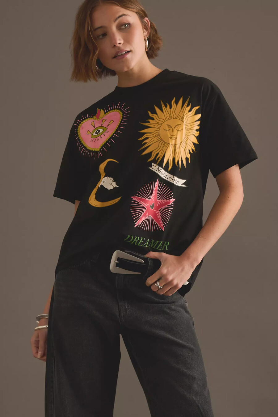 camiseta mística nunca completamente vestida