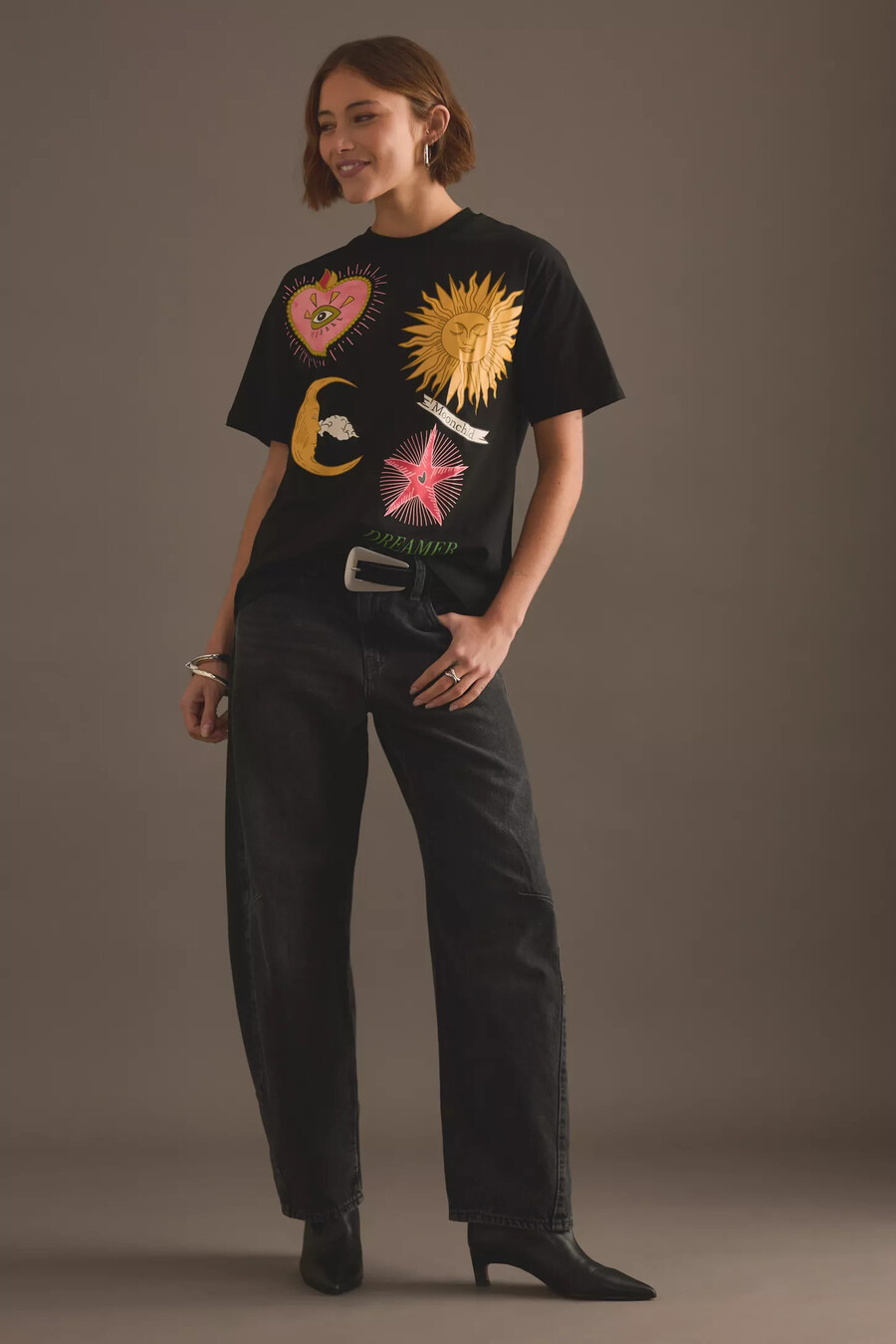 camiseta mística nunca completamente vestida