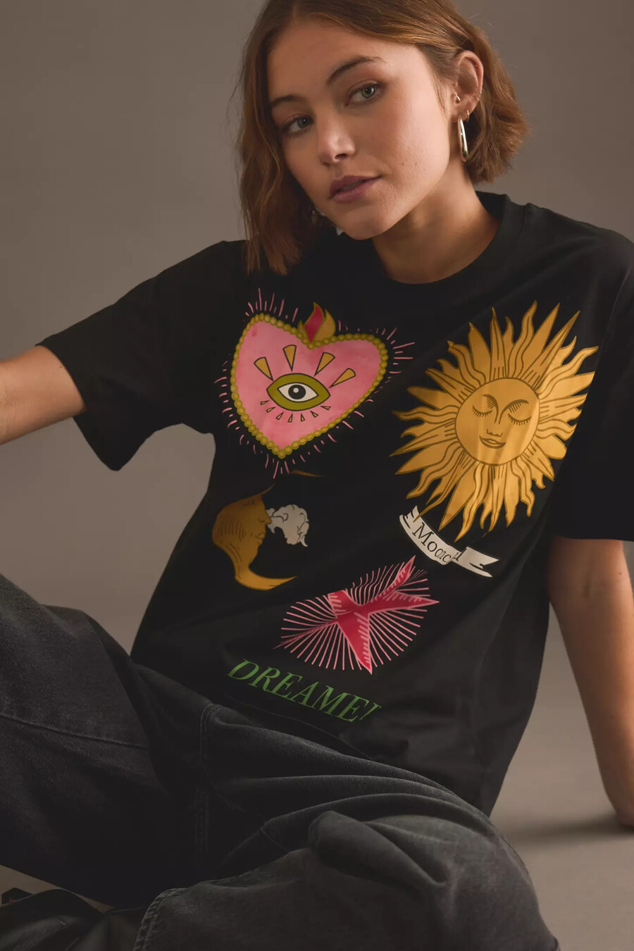 camiseta mística nunca completamente vestida