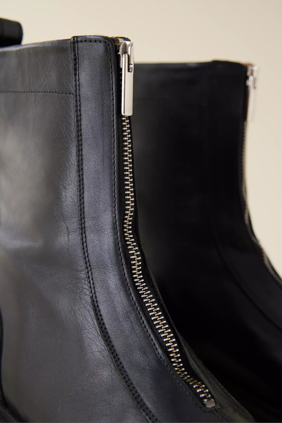 botas de cuero alma flattered