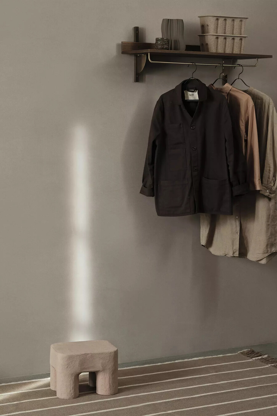 taburete podo de ferm living