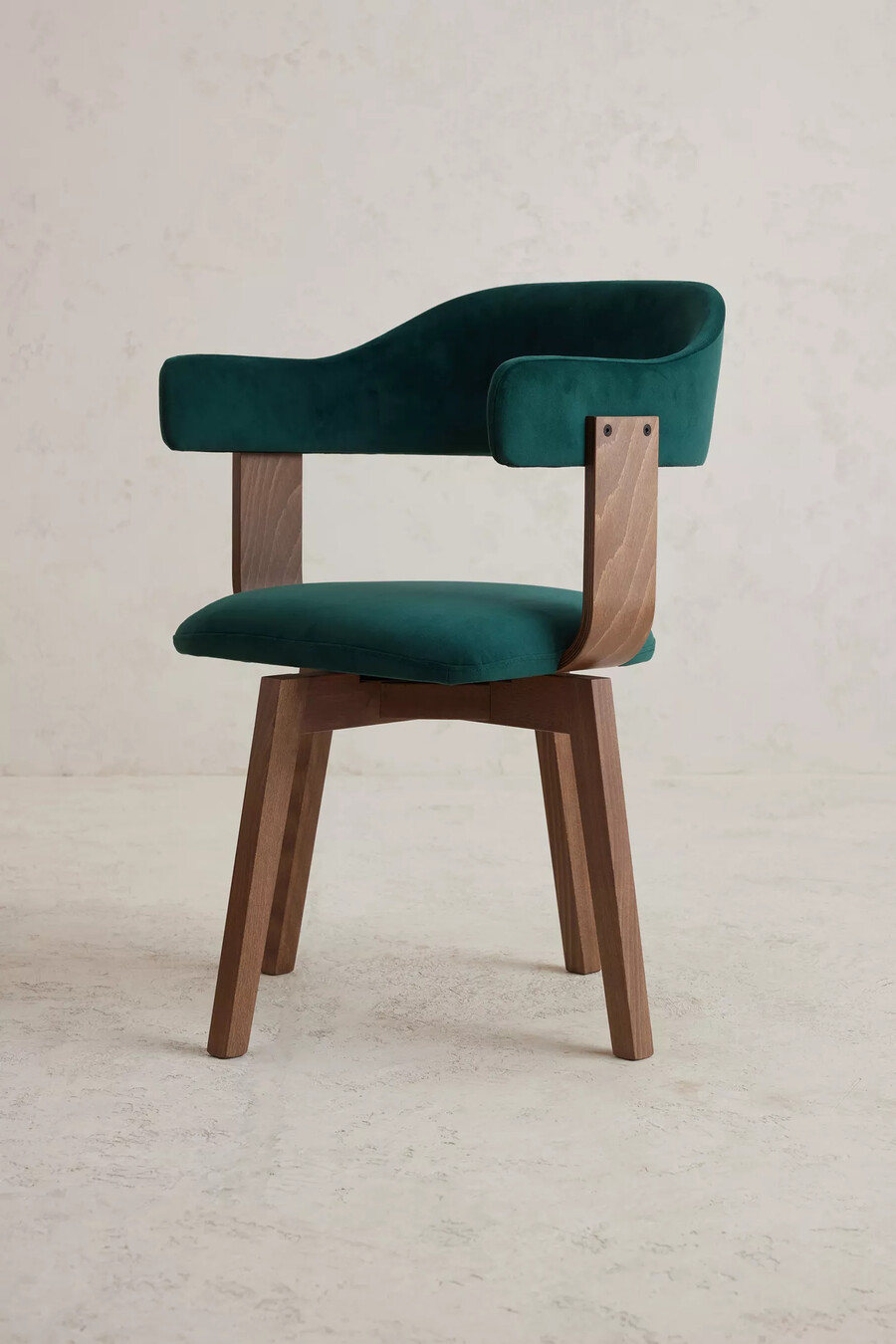 silla de comedor giratoria brooke de madera de haya tapizada en terciopelo