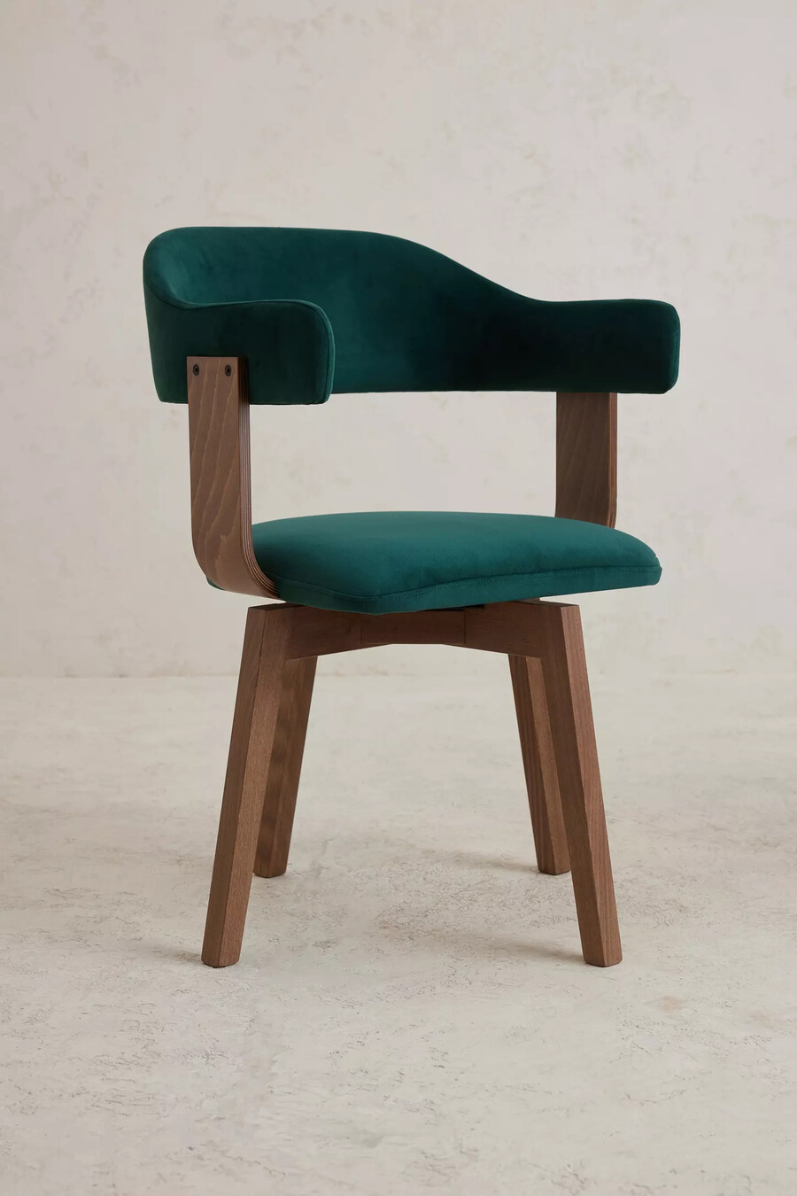 silla de comedor giratoria brooke de madera de haya tapizada en terciopelo