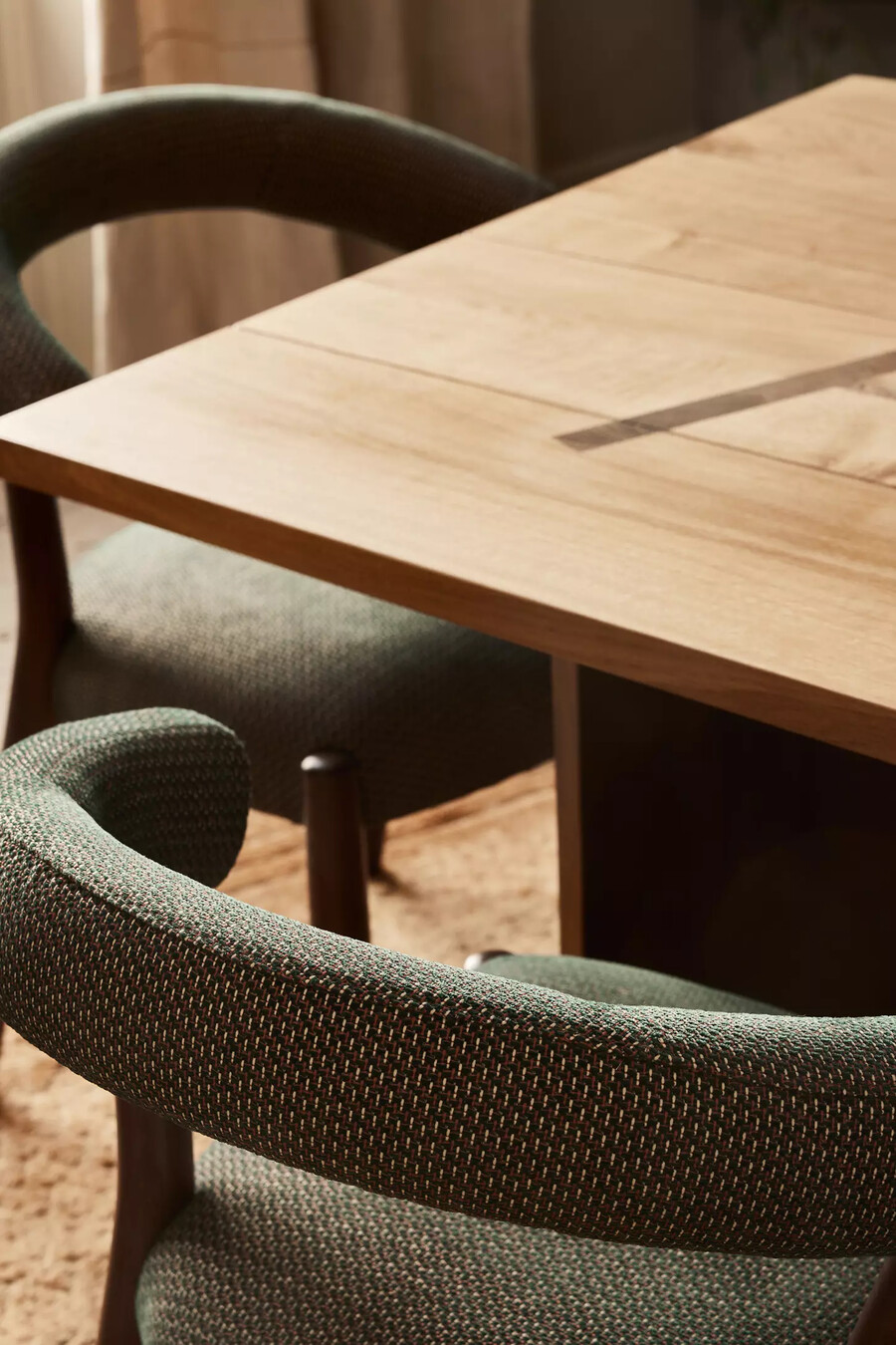 silla de comedor elsa orezza de madera de haya con tapizado tejido