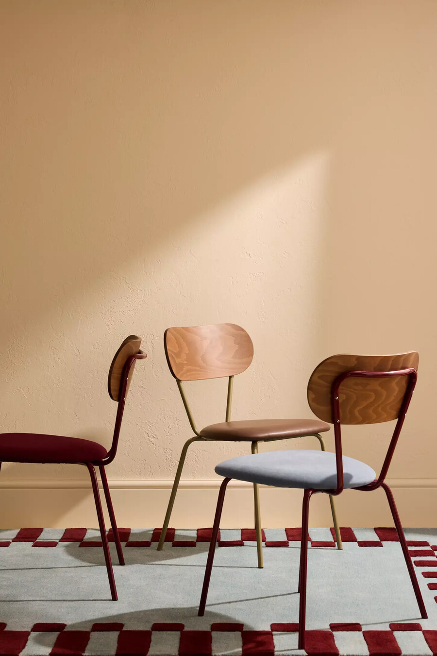 silla con estructura de metal y terciopelo aterciopelado juego de 2