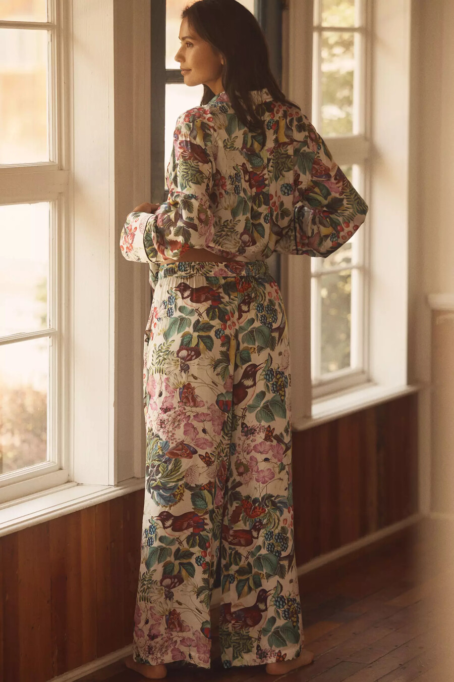 pantalones de pijama sedosos de anthropologie