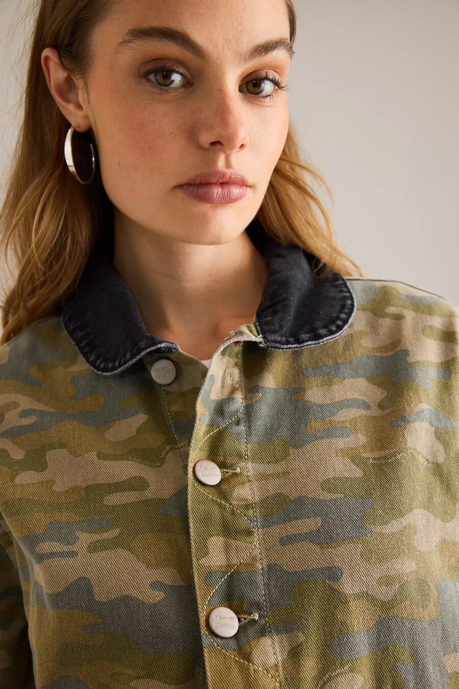 chaqueta de camuflaje francis de damson madder