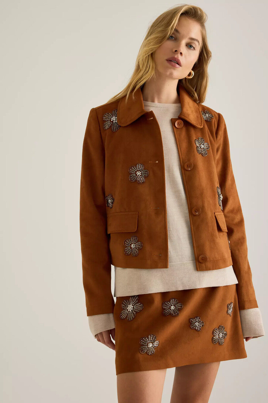 chaqueta de ante sintético adornada maeve