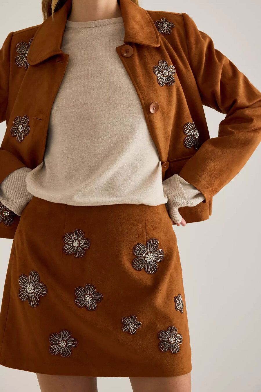 chaqueta de ante sintético adornada maeve