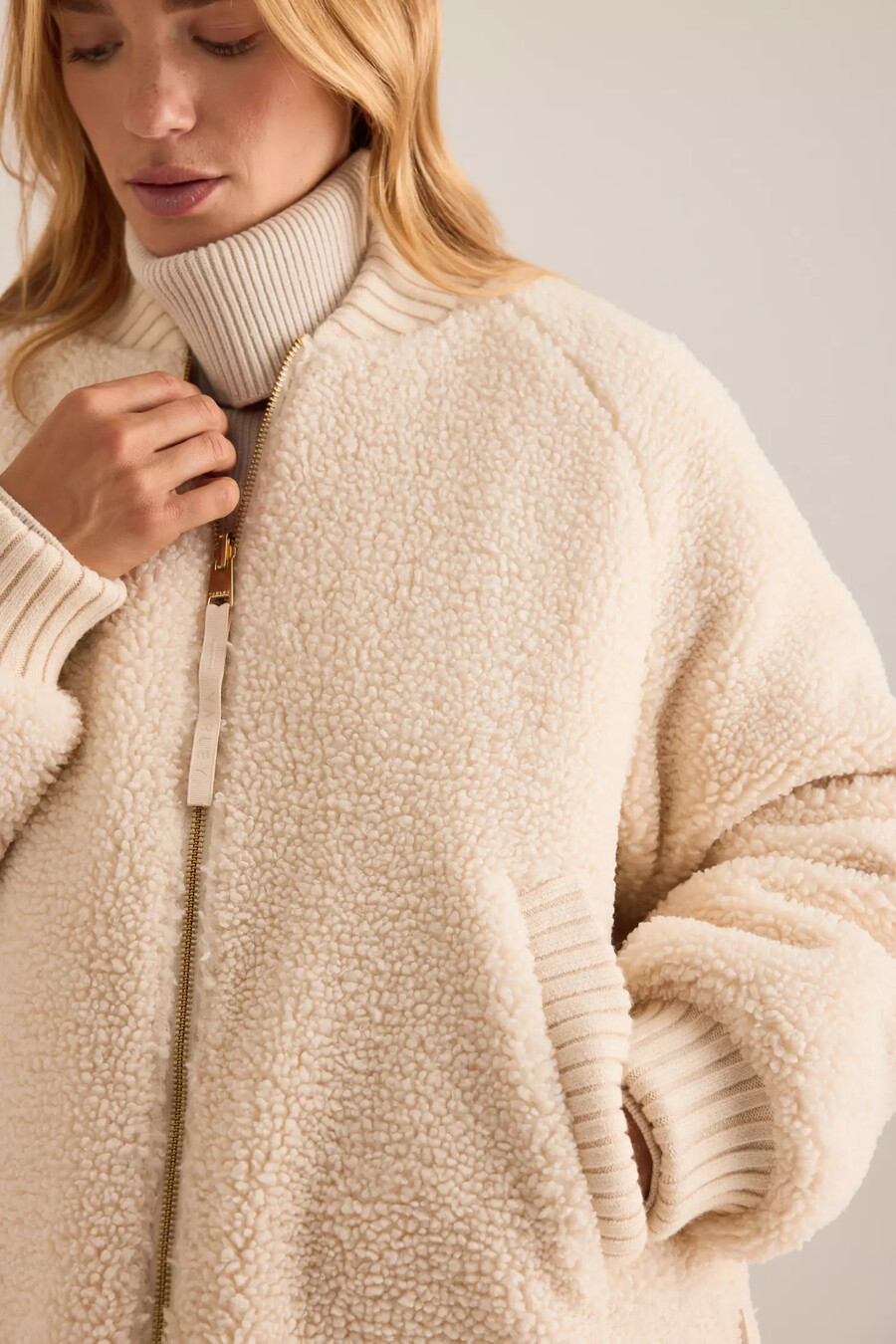 chaqueta reversible varley serina