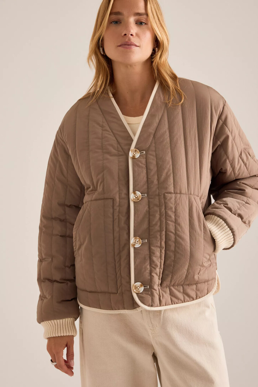 chaqueta reversible varley drew