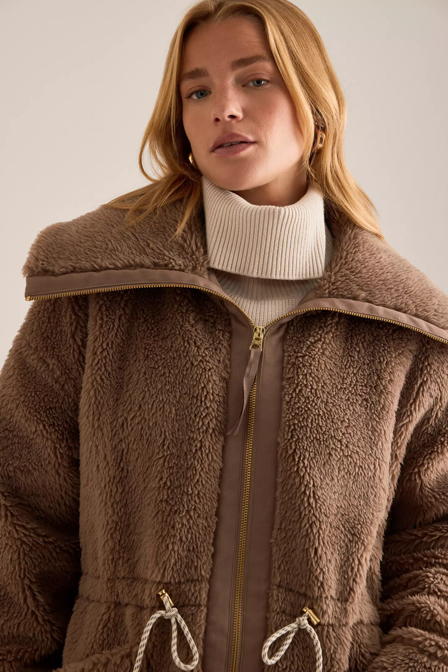 abrigo sherpa varley logan