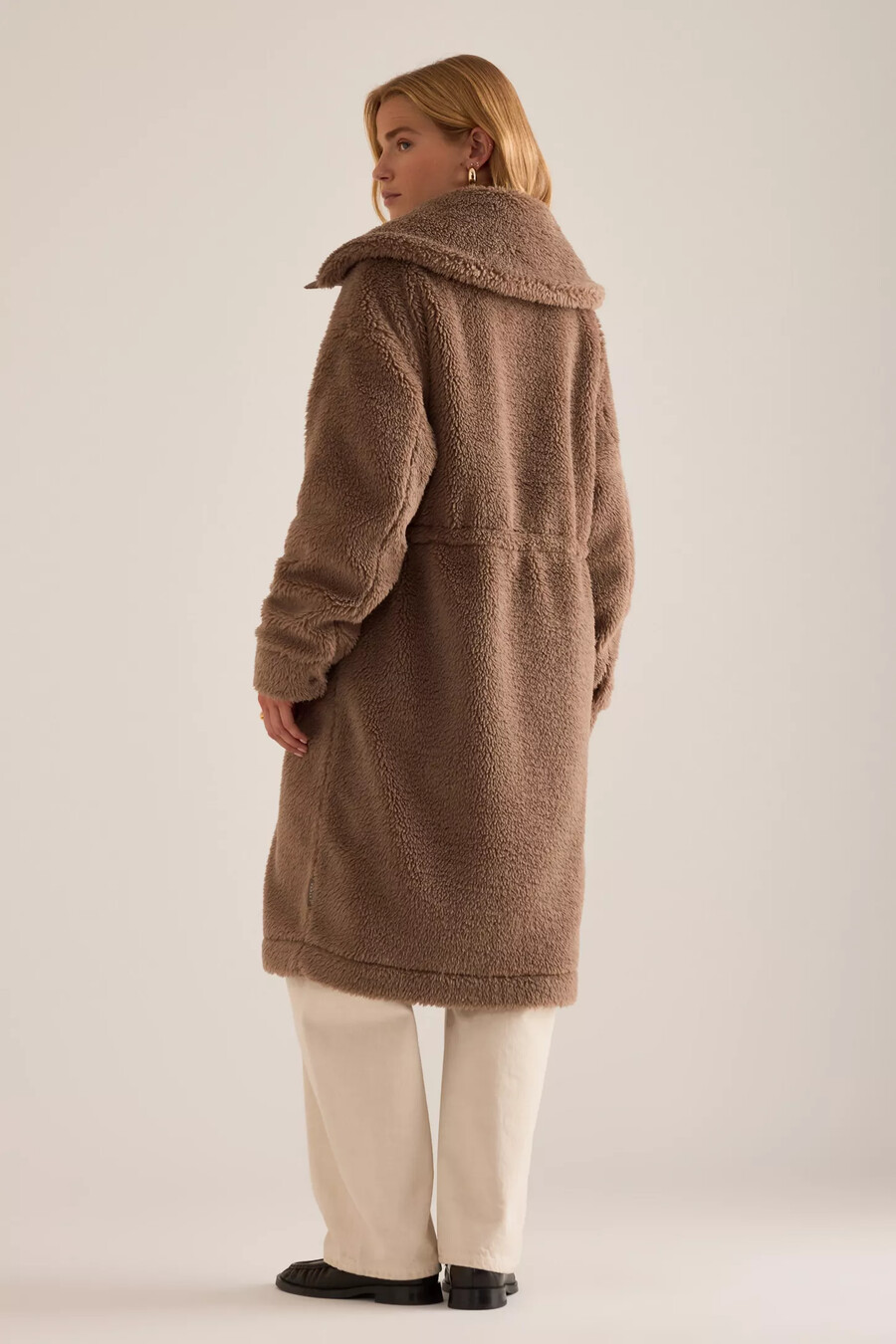 abrigo sherpa varley logan