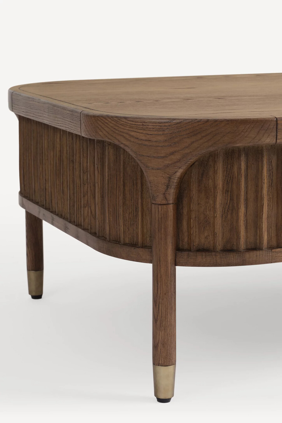 la mesa de centro de madera estriada isla