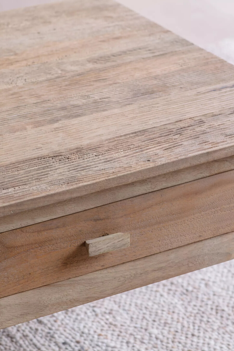 mesa de centro de madera de mango ranurada nkuku laali