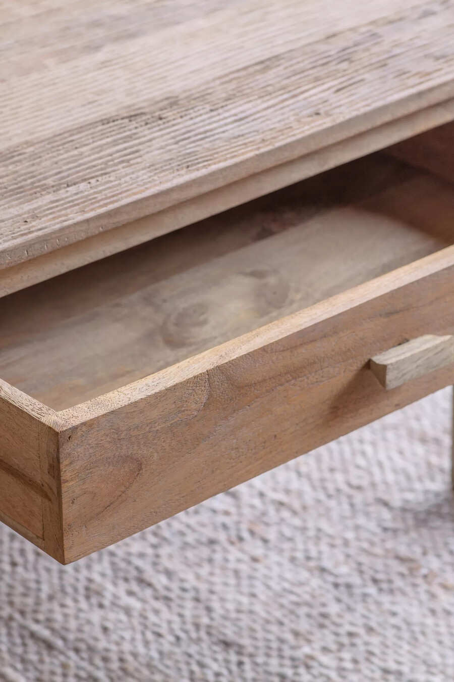 mesa de centro de madera de mango ranurada nkuku laali
