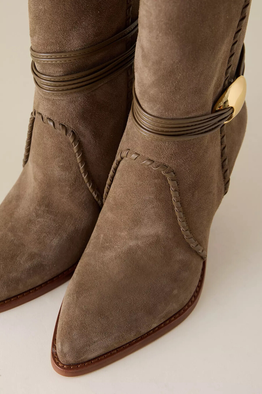 botas de ante jody de dolce vita