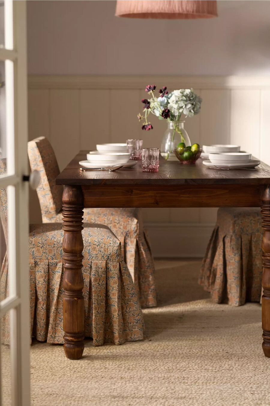 mesa de comedor con husillo