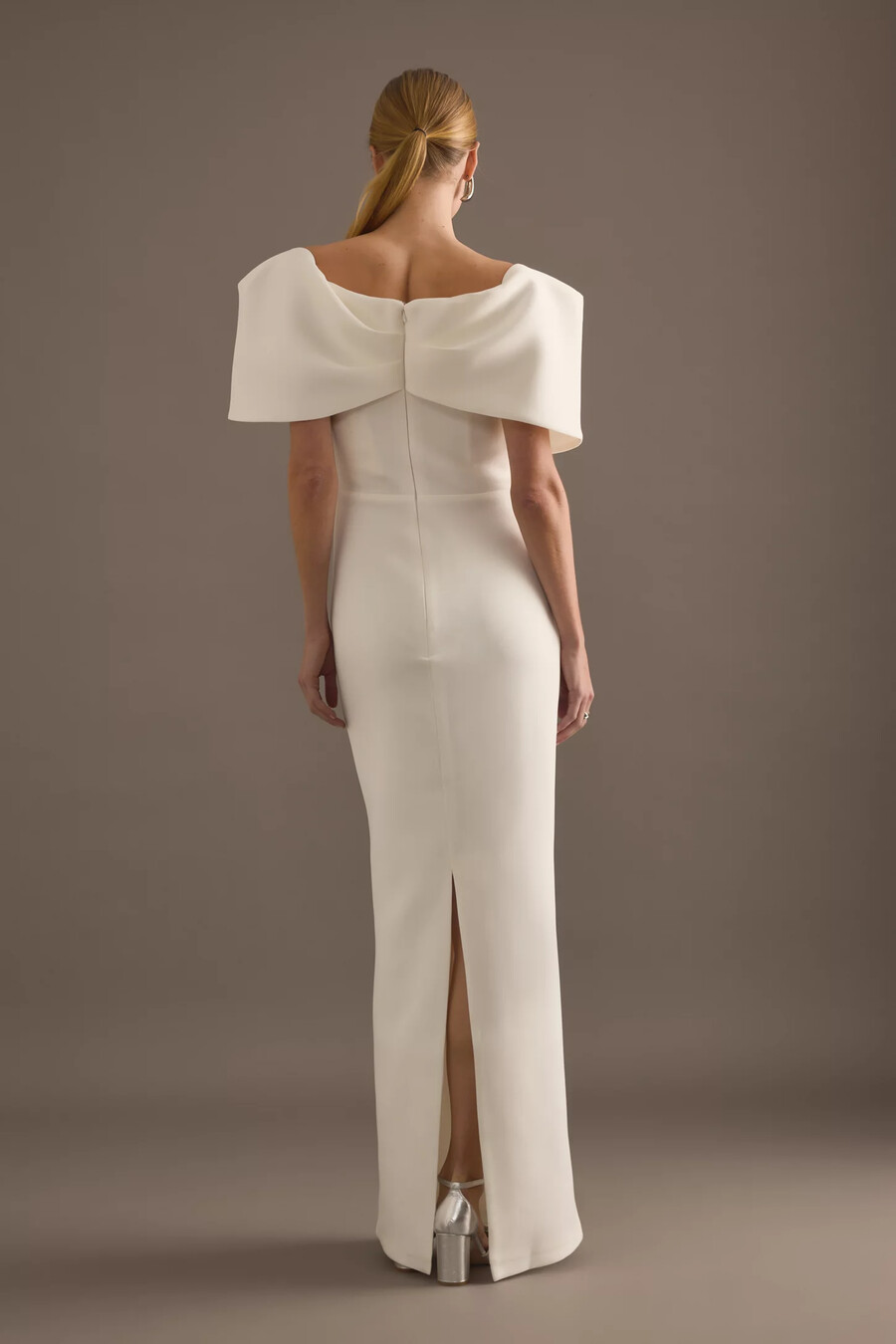 tojha yesemia vestido largo