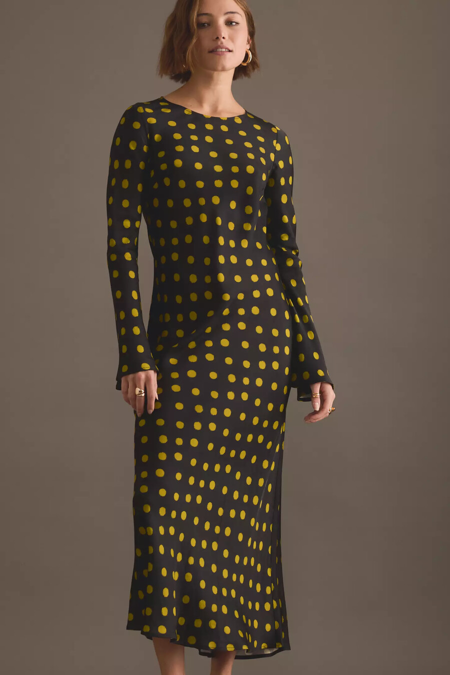 kitri vestido midi de satén con lunares keira
