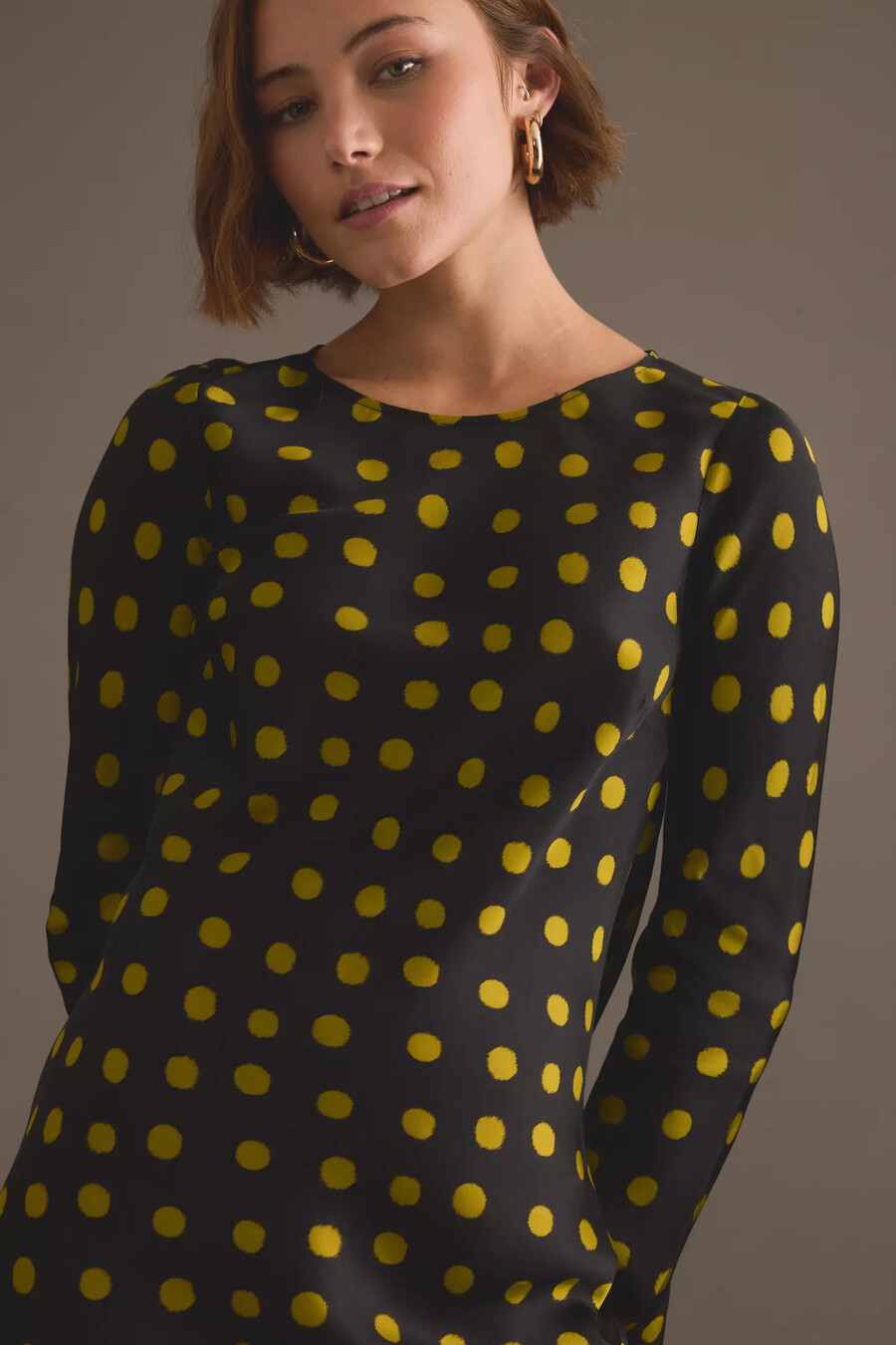 kitri vestido midi de satén con lunares keira
