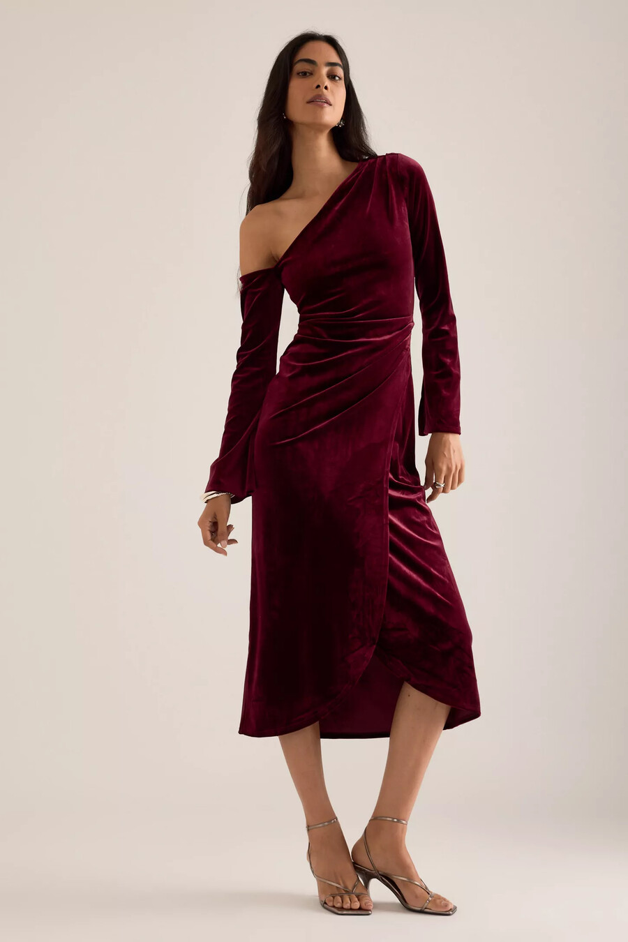 vestido midi asimétrico de terciopelo virgo de nobodys child