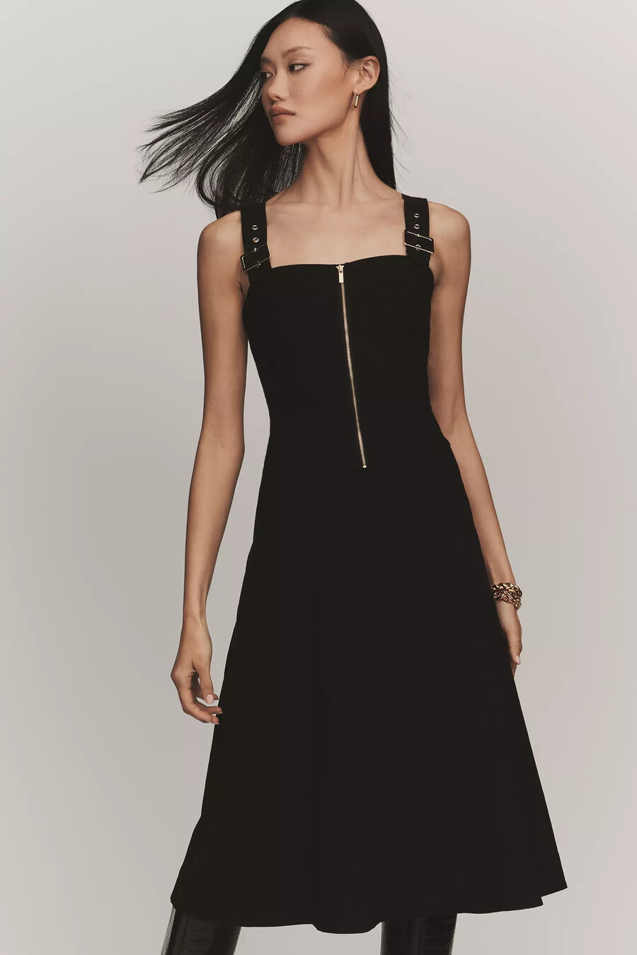 vestido midi con cremallera frontal y corte en a de maeve hardware