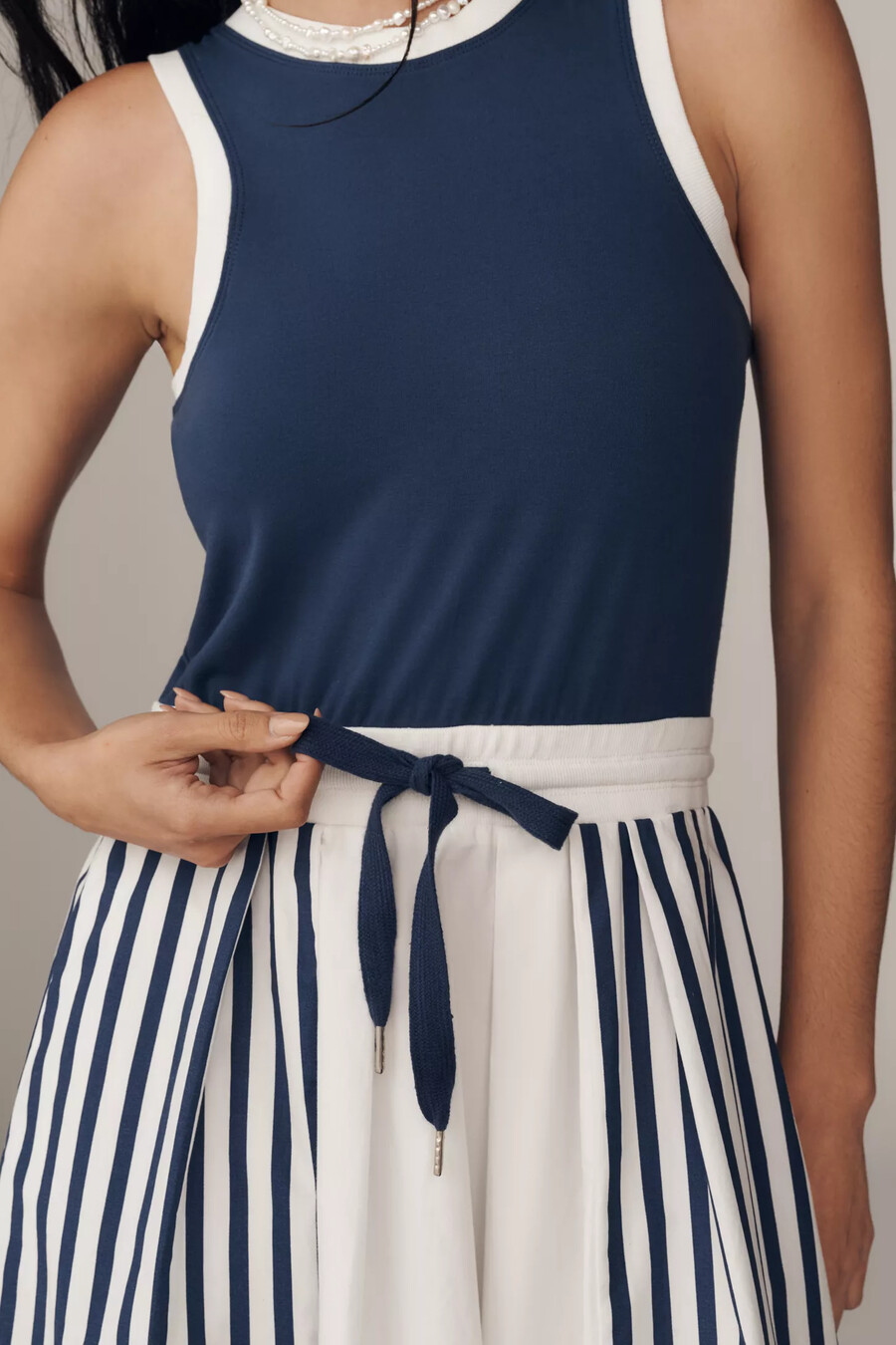 vestido midi sin mangas con cordón para uso diario