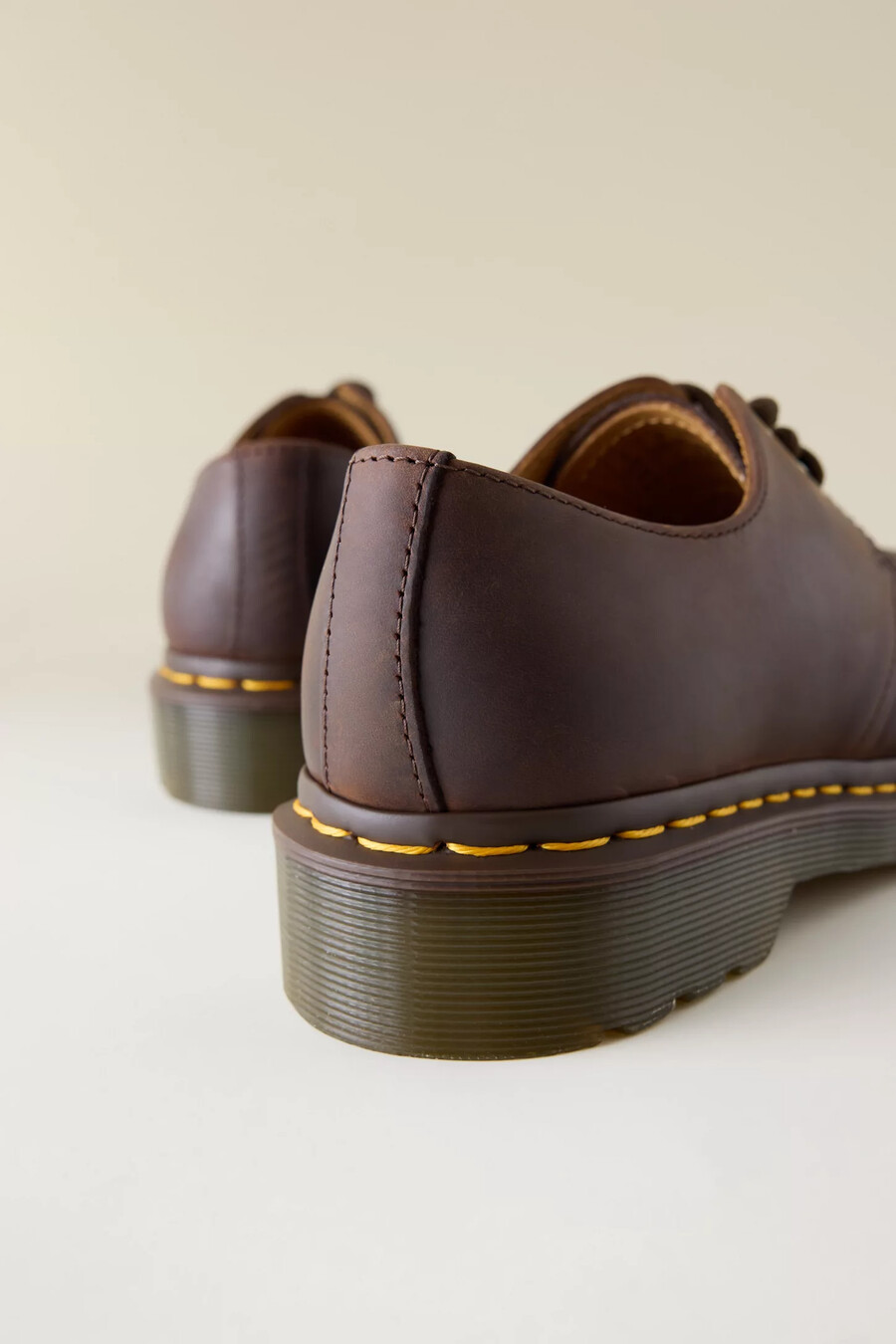 zapatos oxford de cuero dr. martens 1461 crazy horse