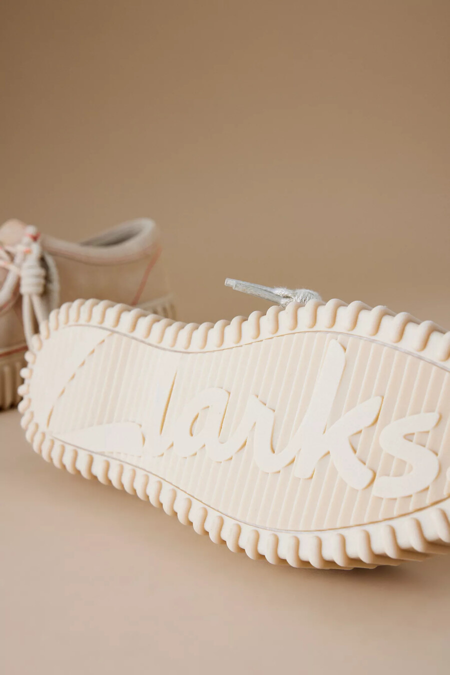 zapatos de ante clarks originals torhill bee