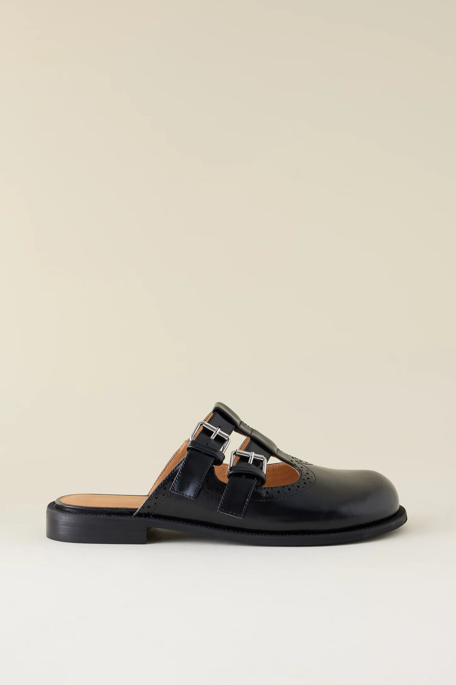mules mary jane varsity intencionalmente en blanco