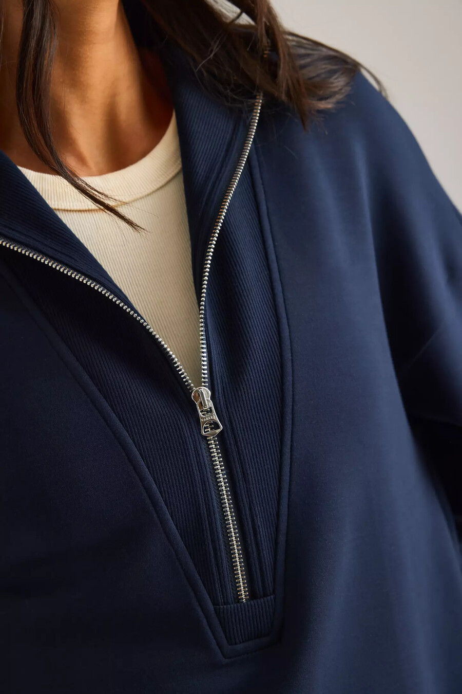 sudadera larga con cremallera varley