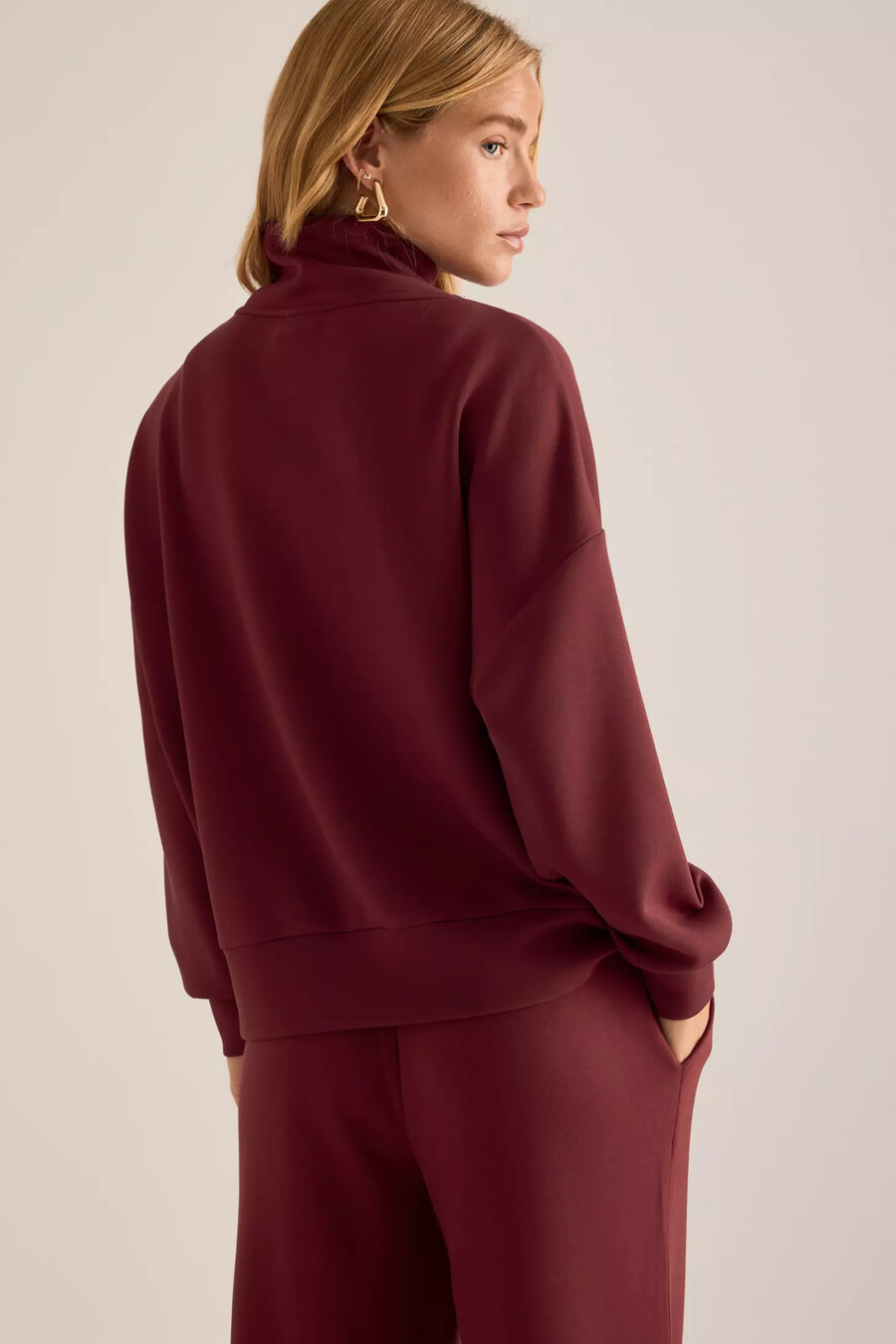 sudadera con media cremallera varley hawley
