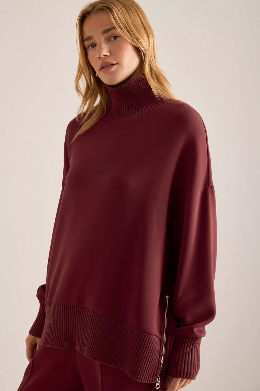 sudadera de cuello alto varley barker