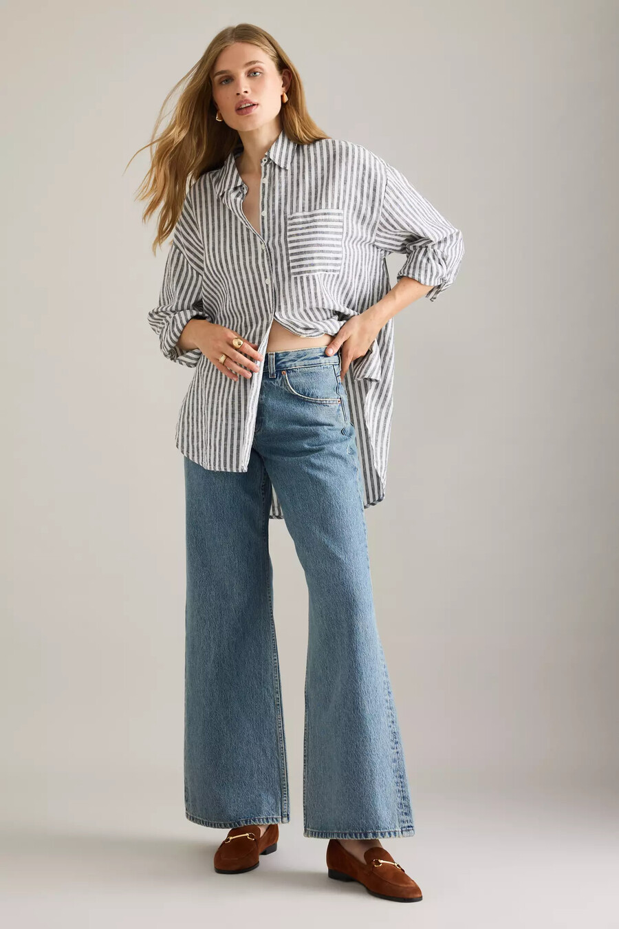 vaqueros acampanados de tiro bajo dr. denim rhue