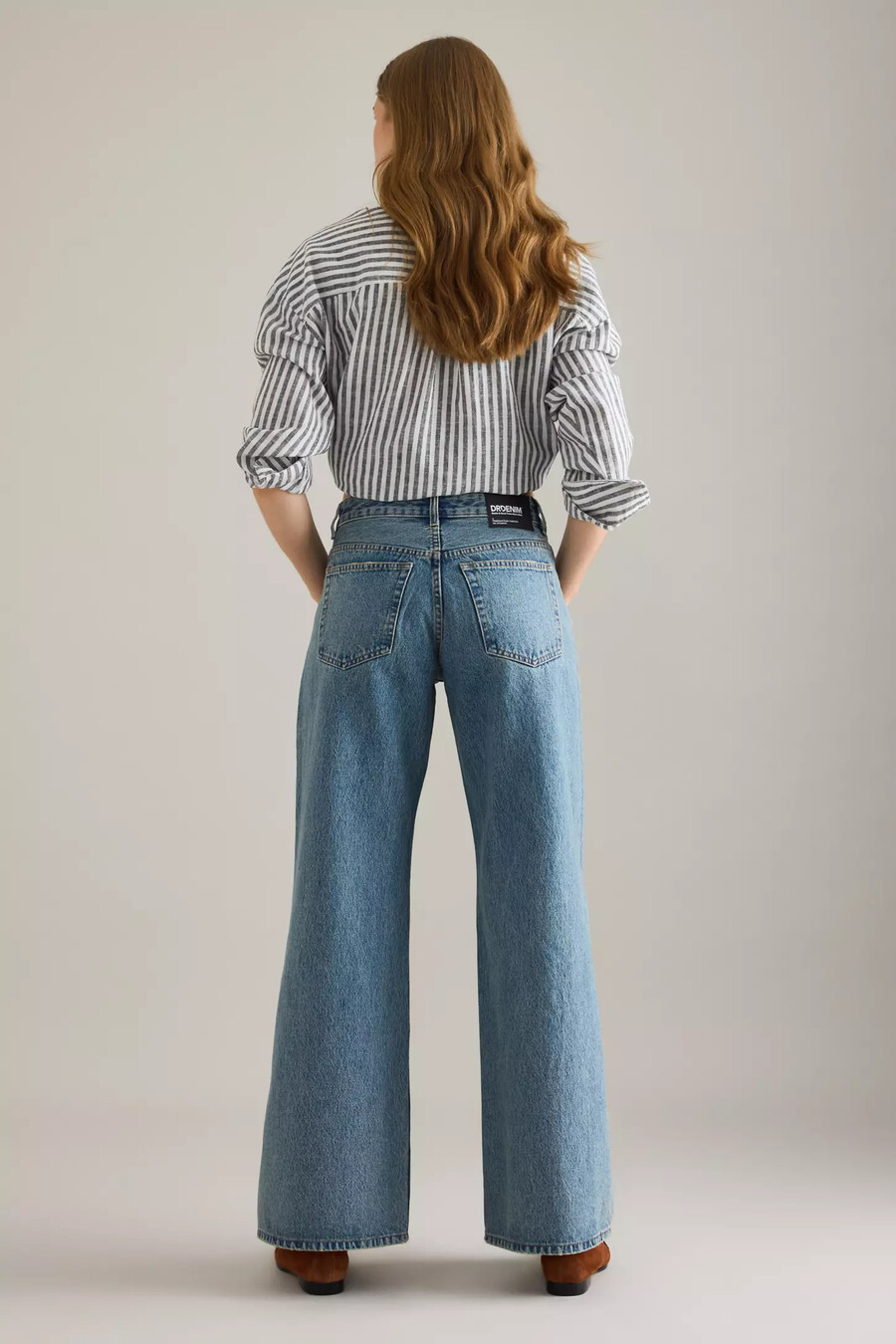 vaqueros acampanados de tiro bajo dr. denim rhue