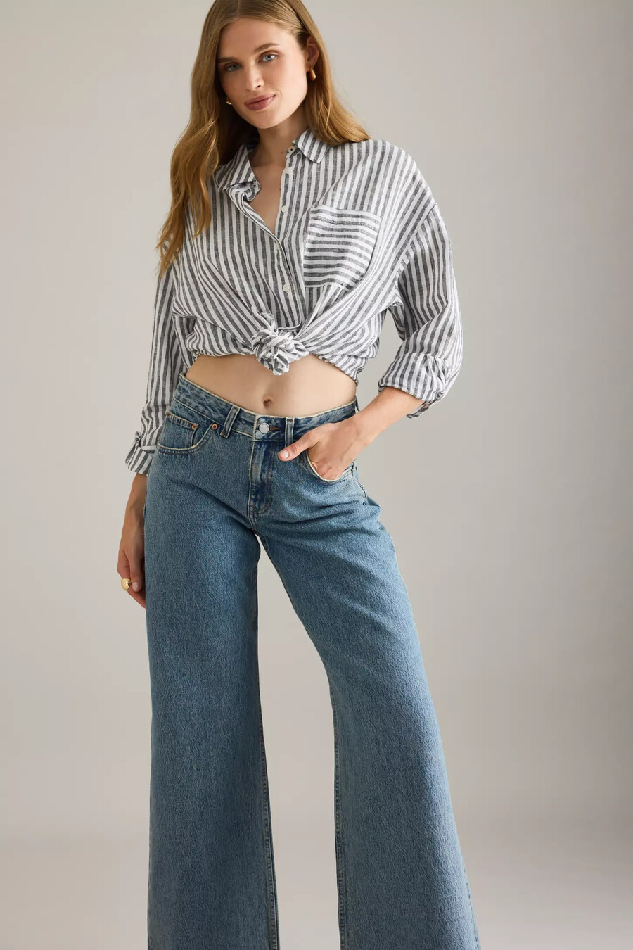 vaqueros acampanados de tiro bajo dr. denim rhue