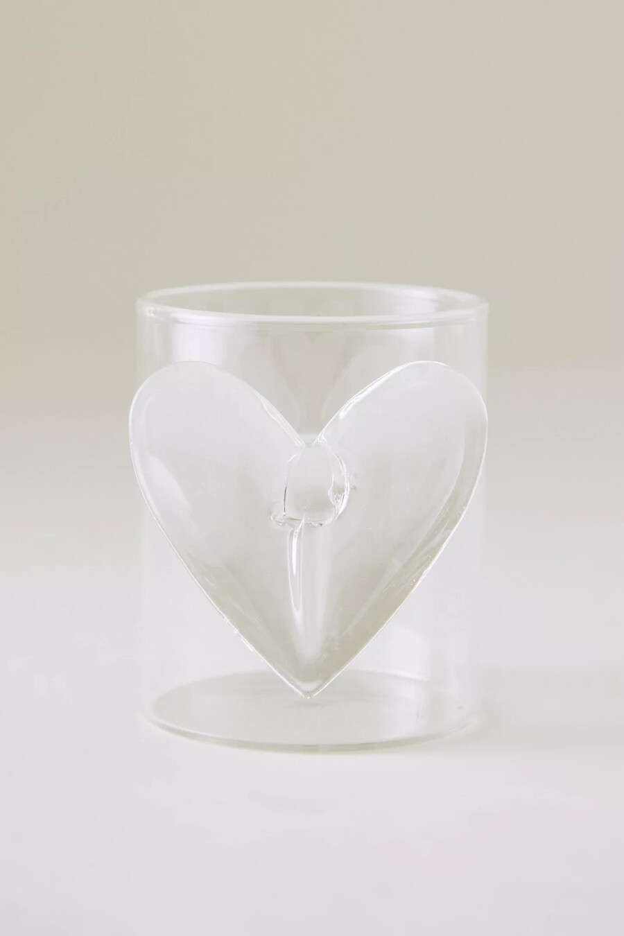 vaso de cristal con forma de corazón de lepelclub