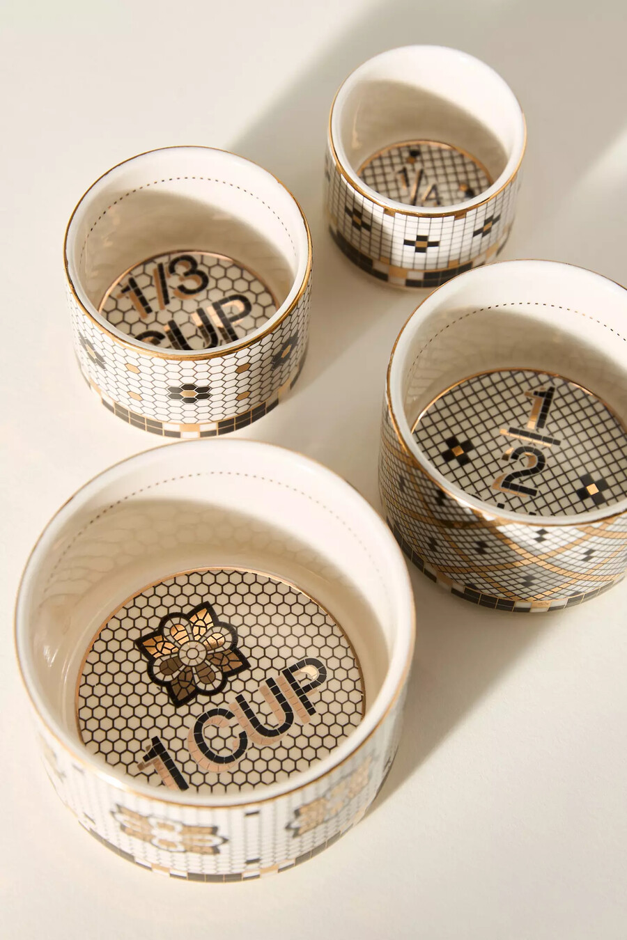 tazas medidoras de cerámica bistro tile juego de 4