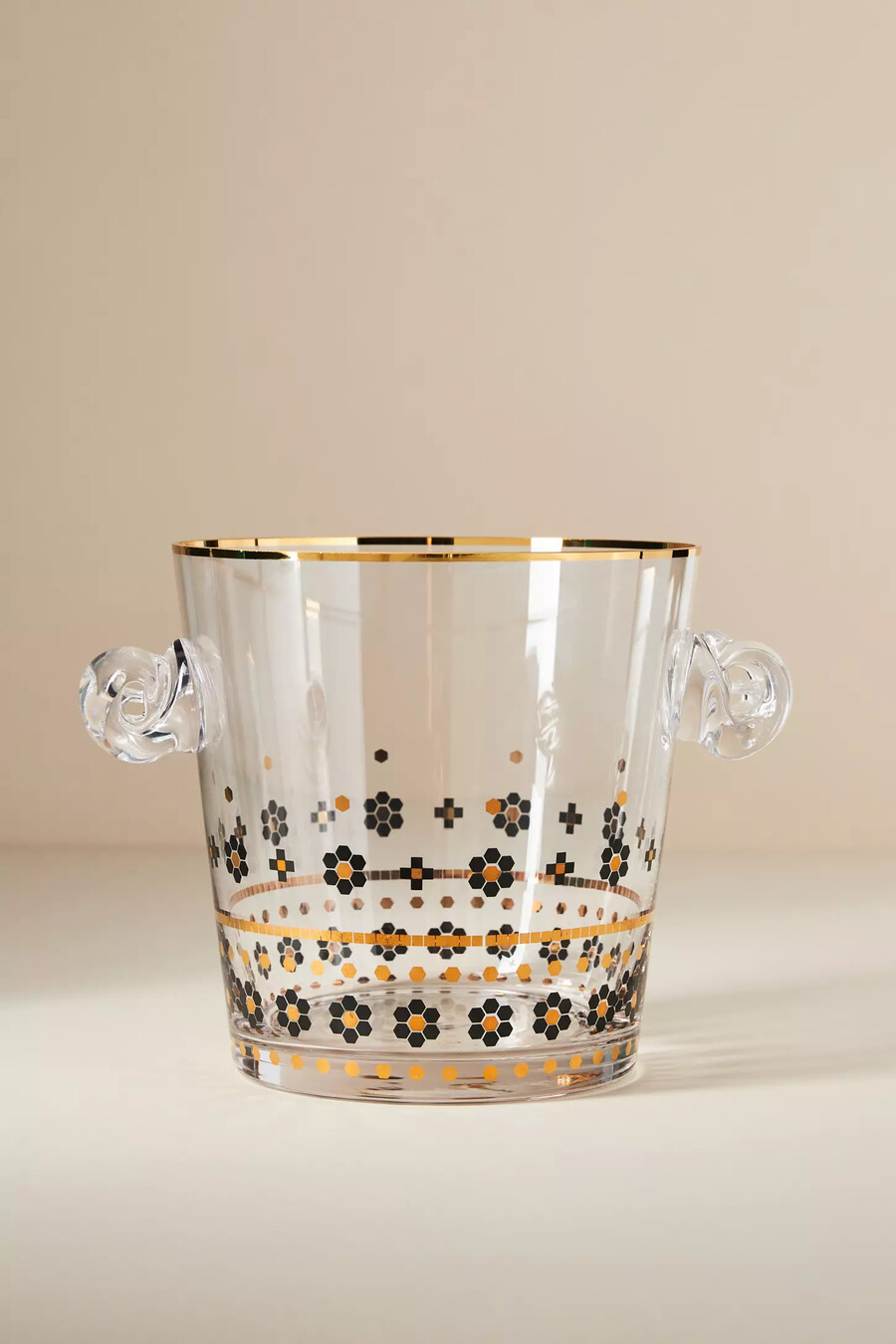 cubo de hielo de vidrio con azulejos de bistró