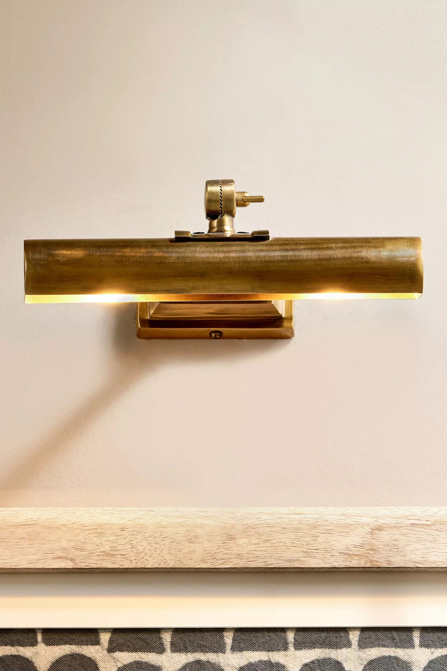 lámpara de pared con imagen nkuku pania